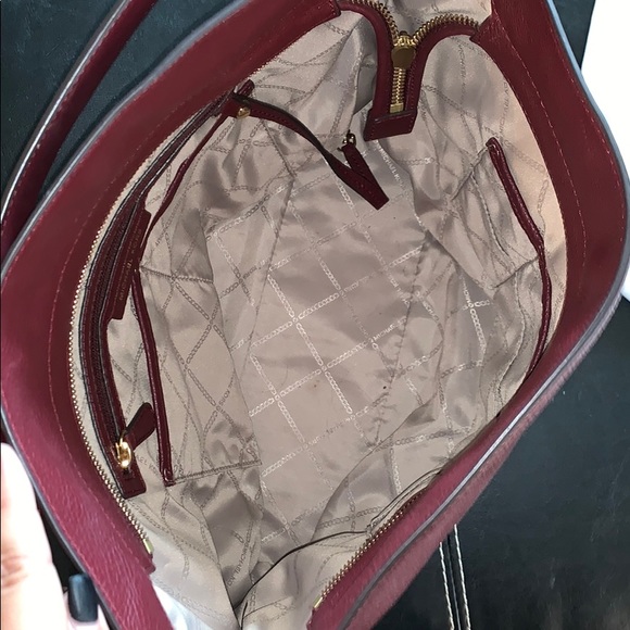 💋Michael Kors Maroon Purse - Picture 7 of 7